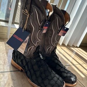 Durango Black Men’s Exotic Textured Western Boots size 8.5W
